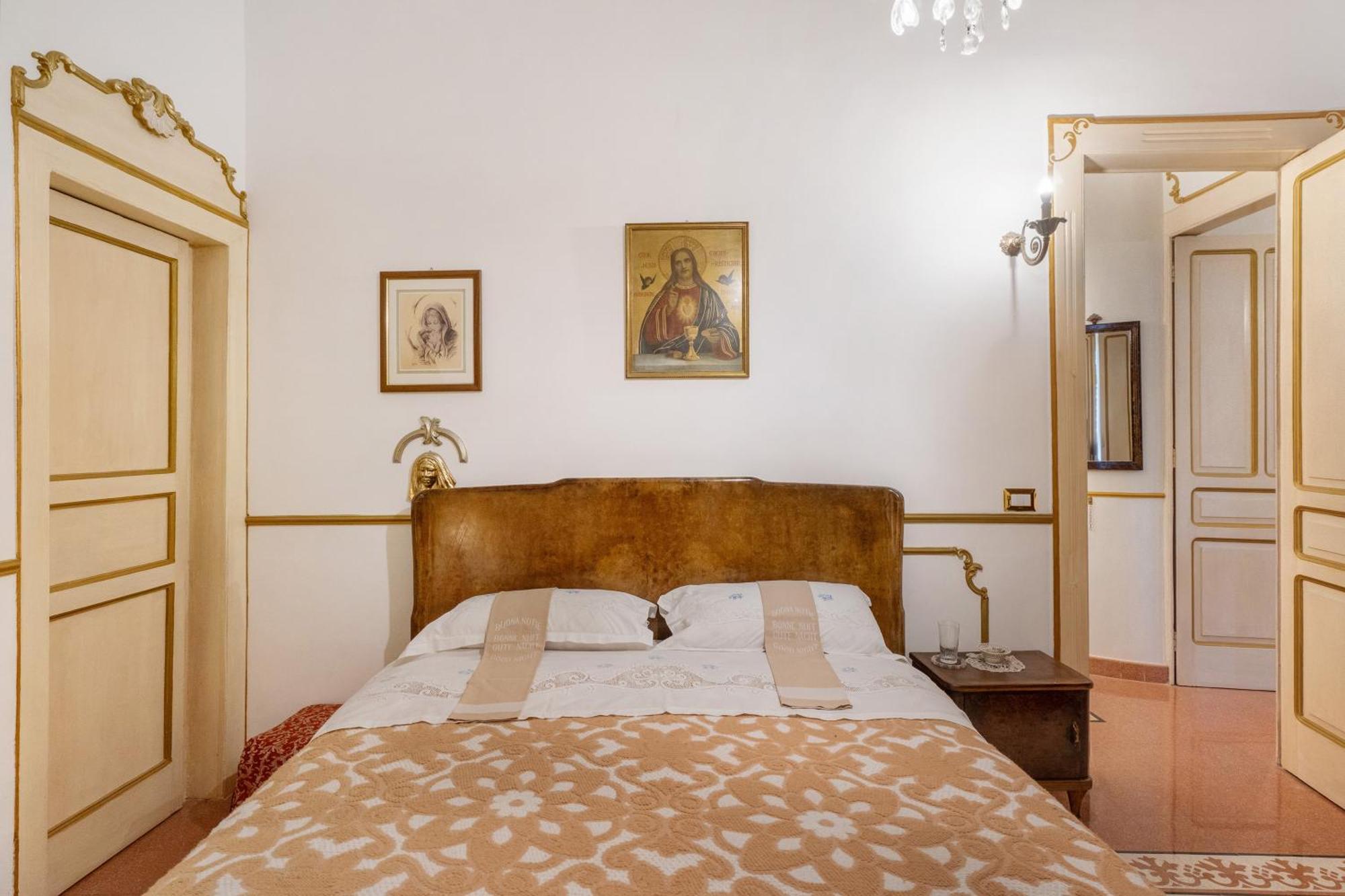 Royal Bed & Breakfast Salerno